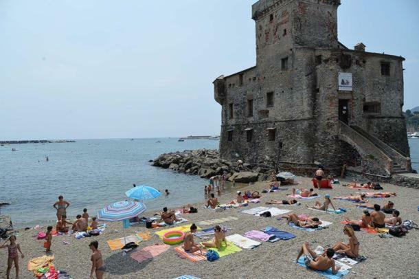 Im International 1 - Galleria Raggio 3/9 Rapallo Bagian luar foto
